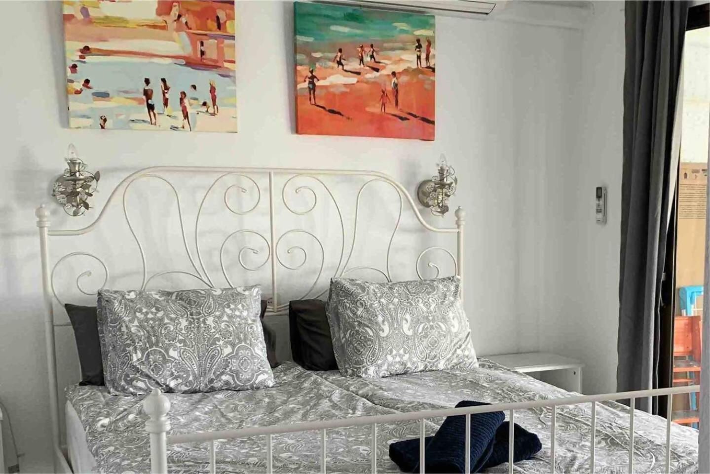 Stunning Apartment 50 Meters From The Sea 베날마데나코스타 외부 사진
