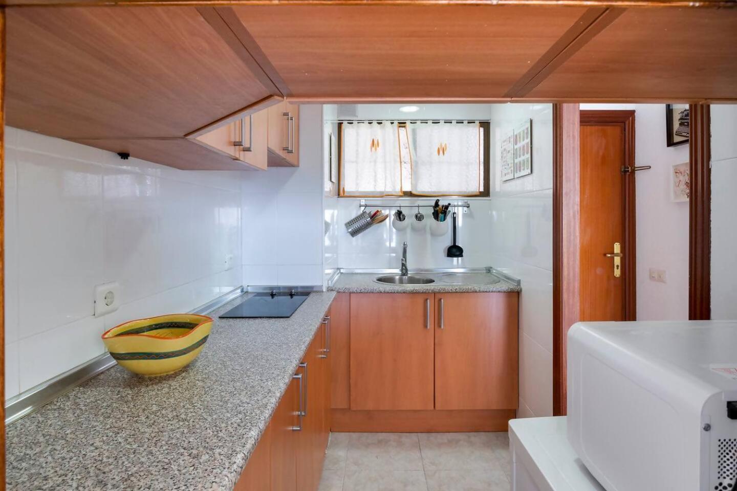 Stunning Apartment 50 Meters From The Sea 베날마데나코스타 외부 사진