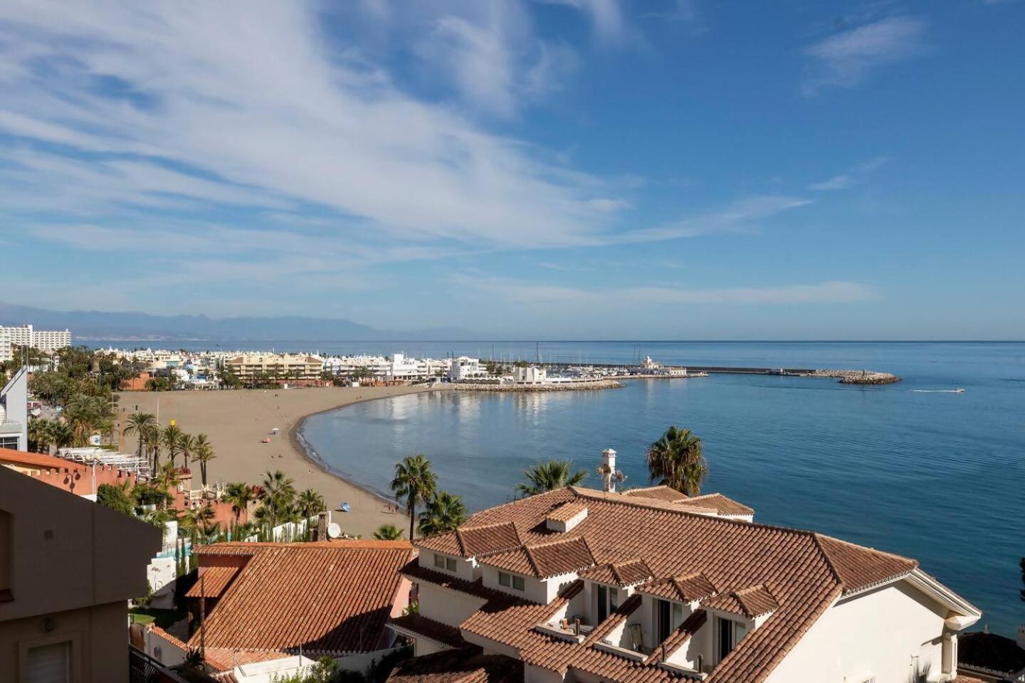 Stunning Apartment 50 Meters From The Sea 베날마데나코스타 외부 사진